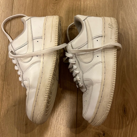 Air Force 1 - Picture 2 of 4